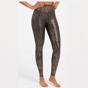NWOT Spanx Leopard Faux Leather Leggings Size M